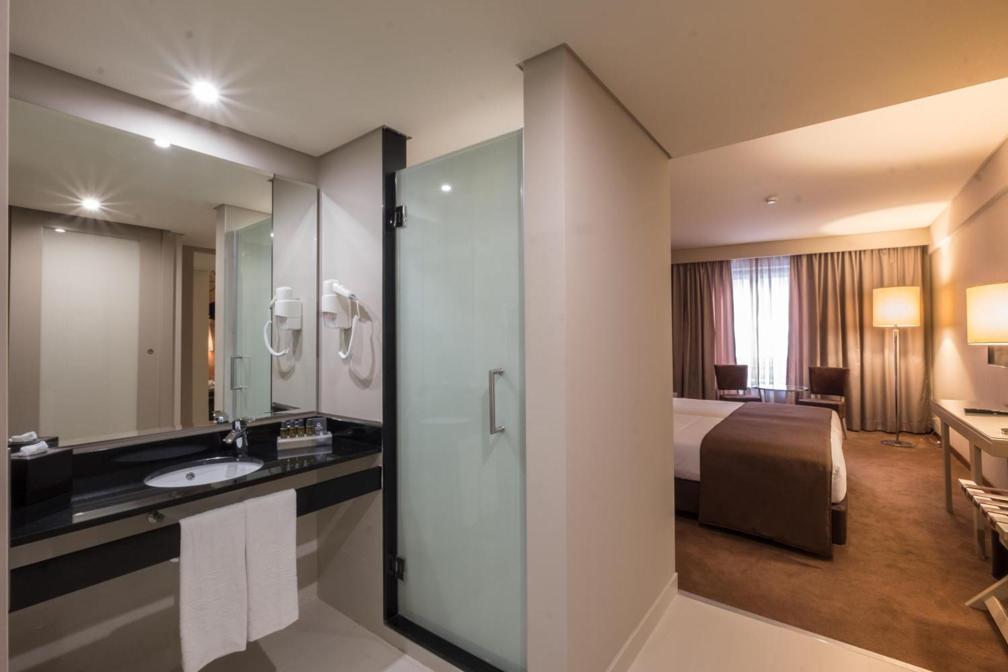 Twin Room River View